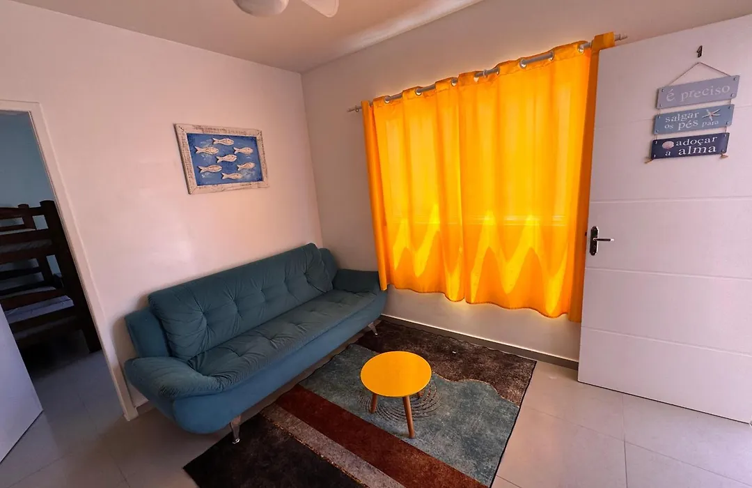 Casa em Bertioga condomínio 200 metros da praia-1